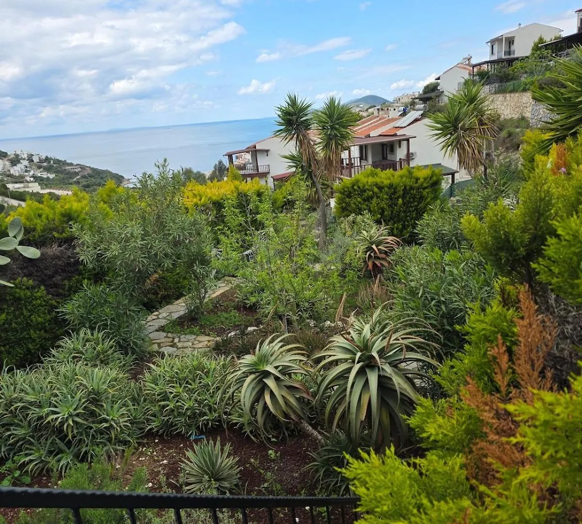 Sevinc Akasya Luxury Villa Milas 0*,